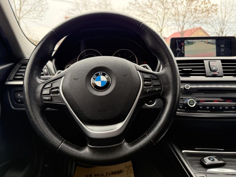 
								BMW Seria 3 / An 2012 / 2,0 D / Cutie automata full									