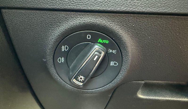 
								SKODA KAROQ / 2020 / AUTOMATĂ / COCKPIT full									