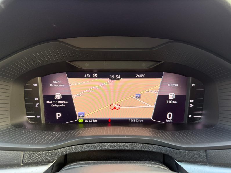 
								SKODA KAROQ / 2020 / AUTOMATĂ / COCKPIT full									