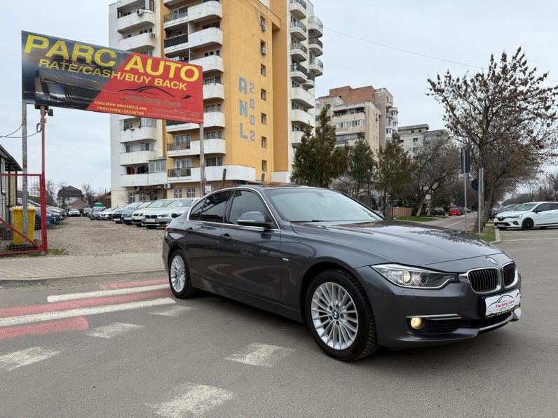 
								BMW Seria 3 / An 2012 / 2,0 D / Cutie automata full									