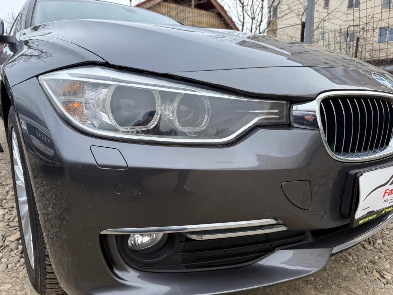 
								BMW Seria 3 / An 2012 / 2,0 D / Cutie automata full									