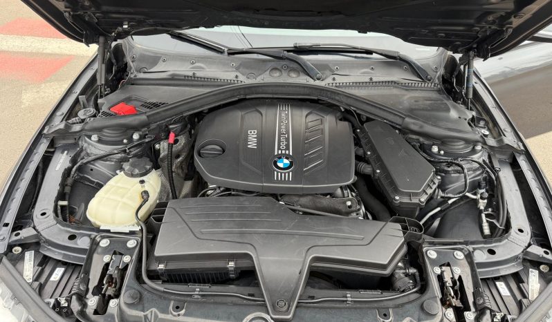 
								BMW Seria 3 / An 2012 / 2,0 D / Cutie automata full									