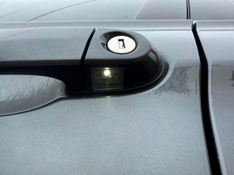 
								BMW Seria 3 / An 2012 / 2,0 D / Cutie automata full									