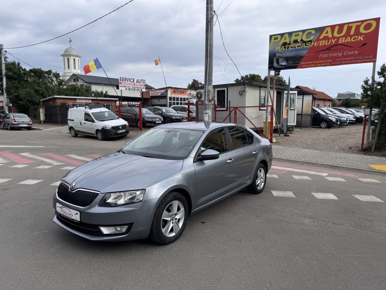 
								SKODA OCTAVIA / BENZINĂ / full									