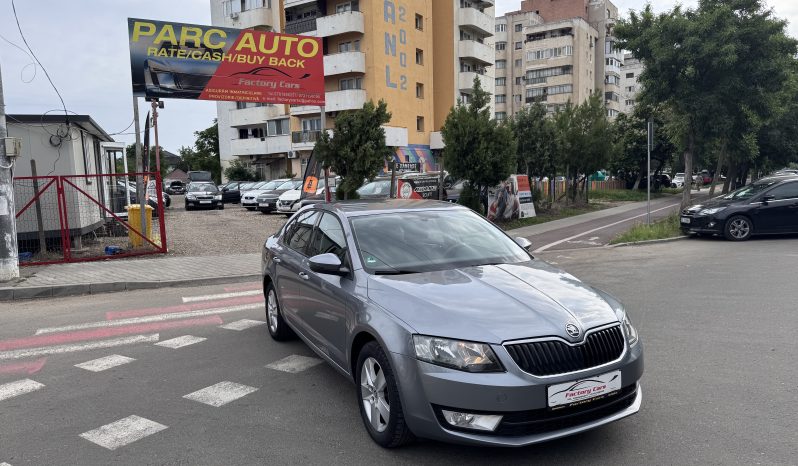 
								SKODA OCTAVIA / BENZINĂ / full									