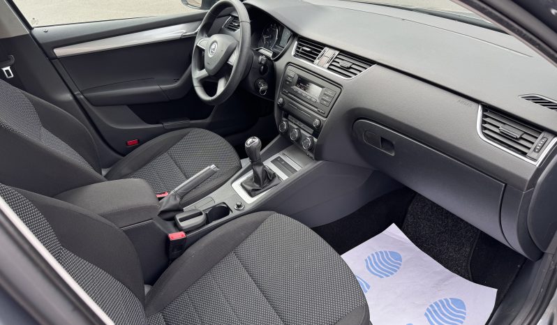 
								SKODA OCTAVIA / BENZINĂ / full									
