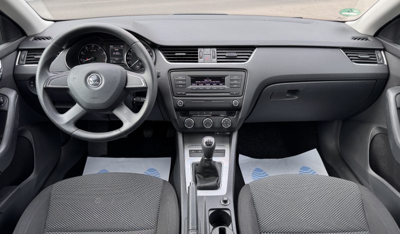 
								SKODA OCTAVIA / BENZINĂ / full									