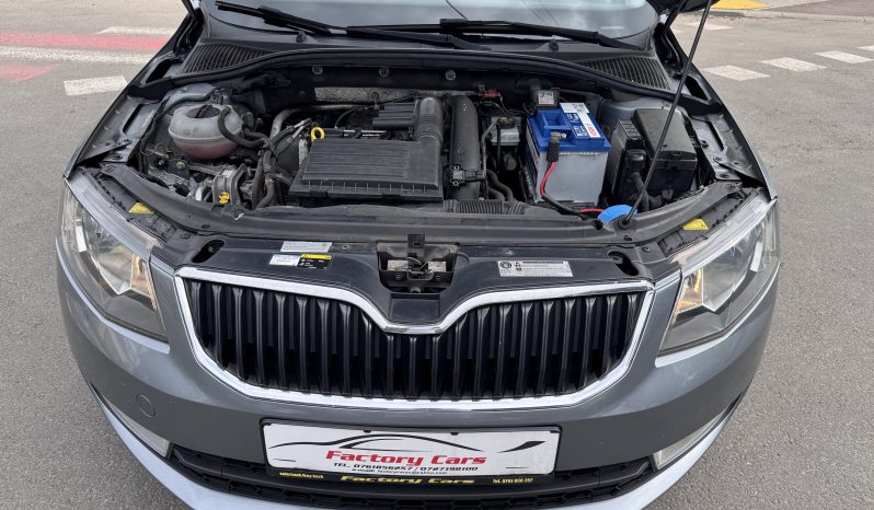 
								SKODA OCTAVIA / BENZINĂ / full									