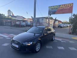 AUDI A4 / 2,0 D / AN 2013 / Navigatie