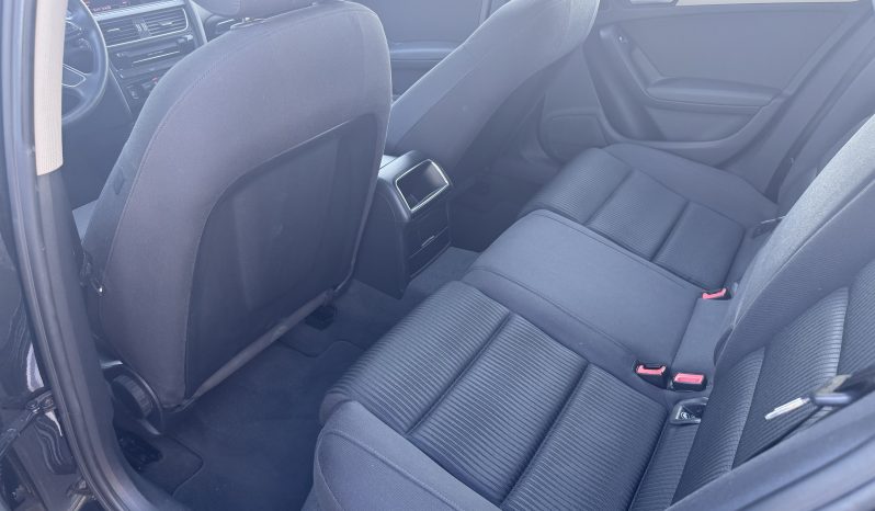 
								AUDI A4 / 2,0 D / AN 2013 / Navigatie full									
