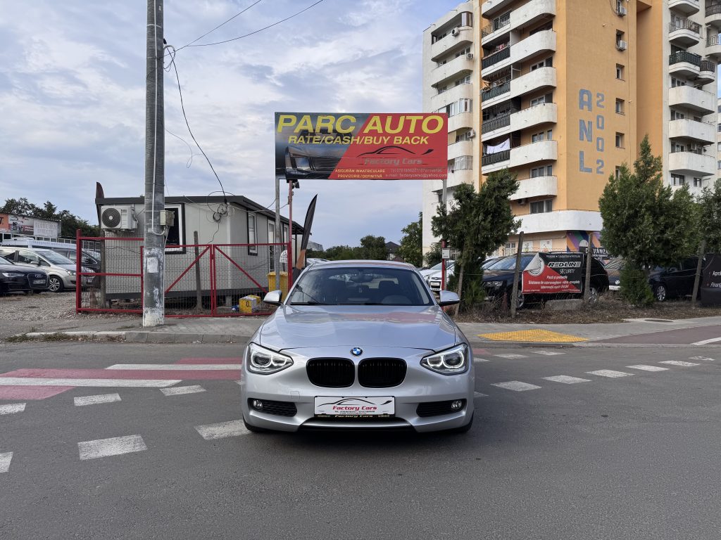 BMW SERIA 1 / 1,6 BENZINA / NAVIGAȚIE
