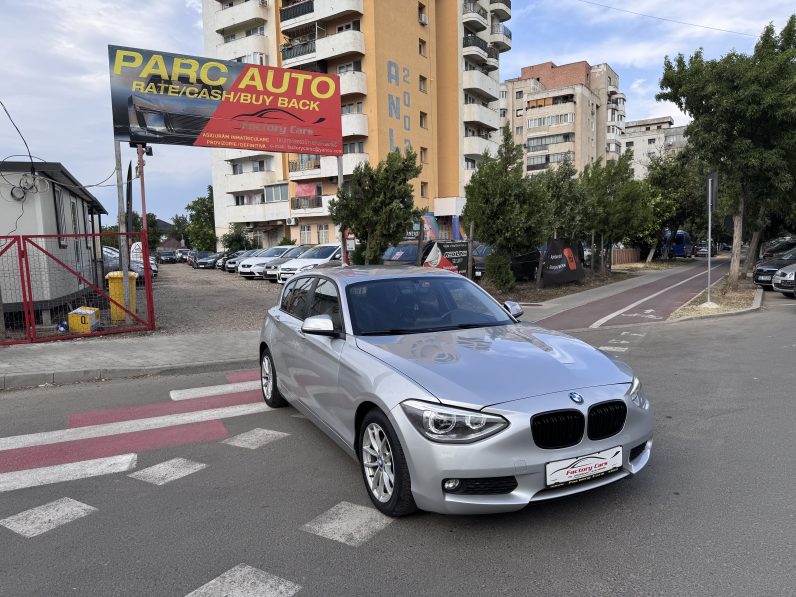 
								BMW SERIA 1 / 1,6 BENZINA / NAVIGAȚIE full									