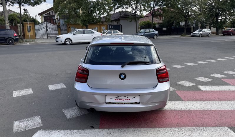 
								BMW SERIA 1 / 1,6 BENZINA / NAVIGAȚIE full									