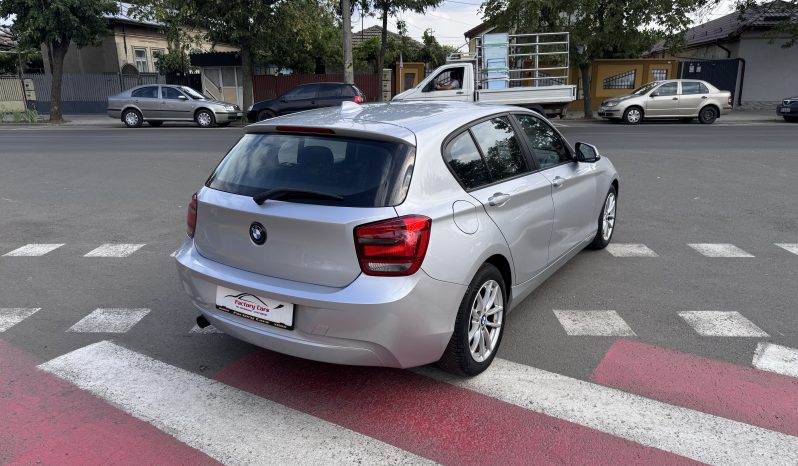 
								BMW SERIA 1 / 1,6 BENZINA / NAVIGAȚIE full									