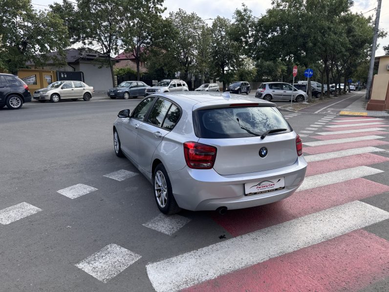 
								BMW SERIA 1 / 1,6 BENZINA / NAVIGAȚIE full									