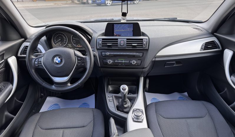 
								BMW SERIA 1 / 1,6 BENZINA / NAVIGAȚIE full									