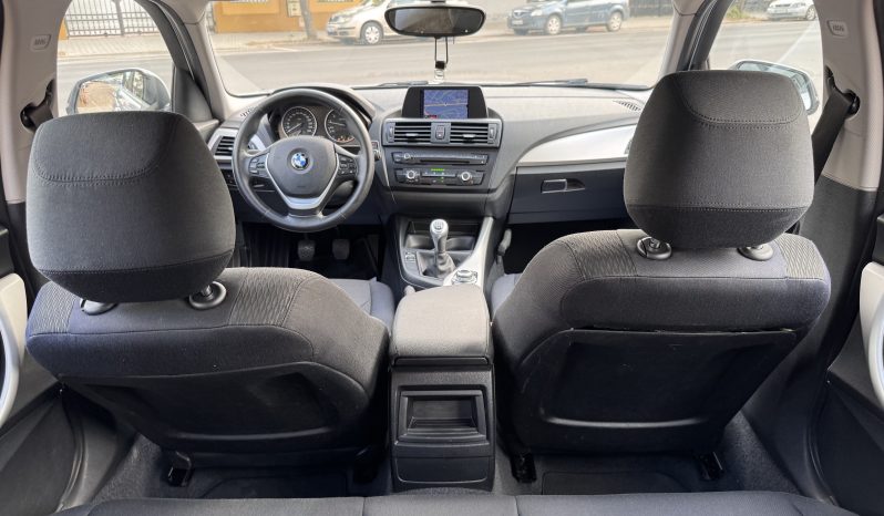 
								BMW SERIA 1 / 1,6 BENZINA / NAVIGAȚIE full									