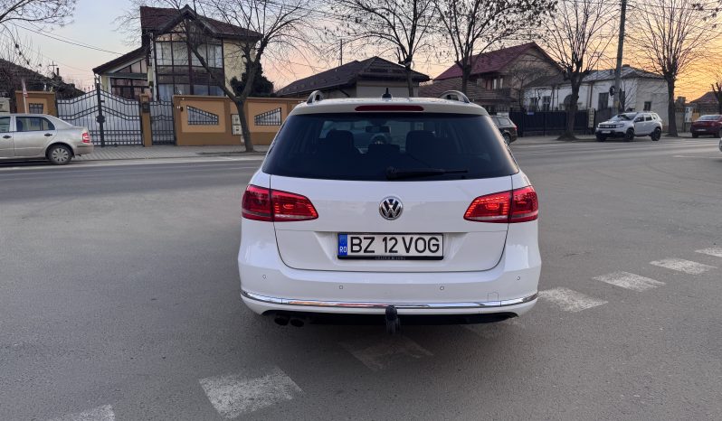 
								VW PASSAT / AN 2015 / 2,0 D / CUTIE AUTOMATA full									