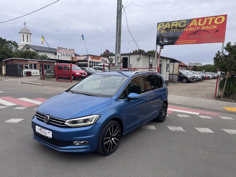 
								VW TOURAN / AN 2016 / 1,6 D / EURO 6 / CUTIE AUTOMATA/ 7 LOCURI full									