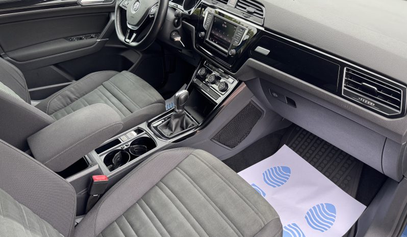 
								VW TOURAN / AN 2016 / 1,6 D / EURO 6 / CUTIE AUTOMATA/ 7 LOCURI full									