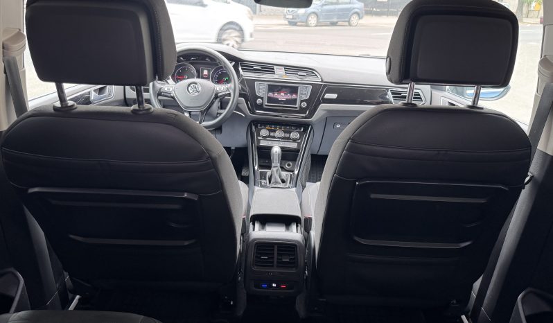 
								VW TOURAN / AN 2016 / 1,6 D / EURO 6 / CUTIE AUTOMATA/ 7 LOCURI full									
