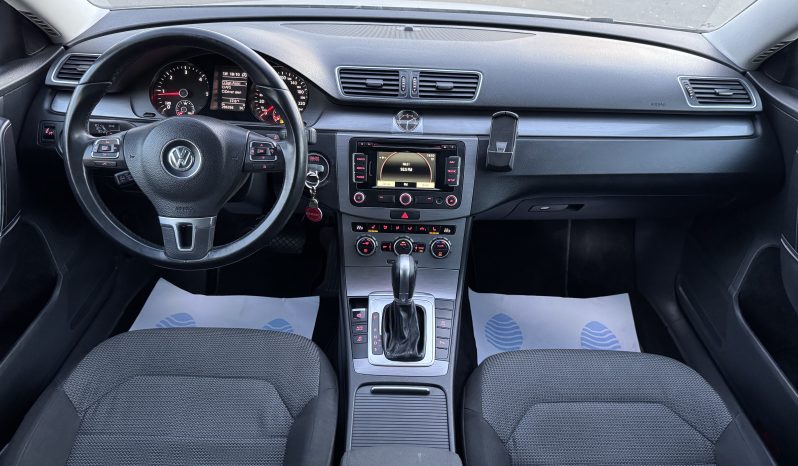 
								VW PASSAT / AN 2015 / 2,0 D / CUTIE AUTOMATA full									