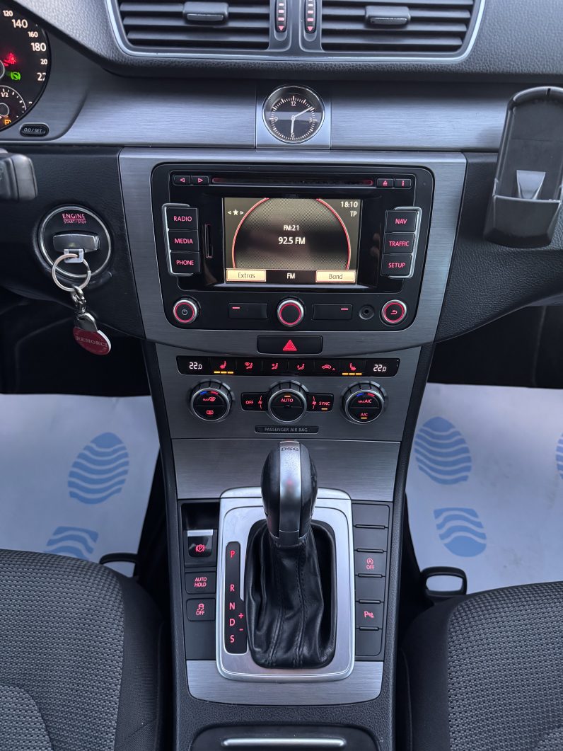 
								VW PASSAT / AN 2015 / 2,0 D / CUTIE AUTOMATA full									