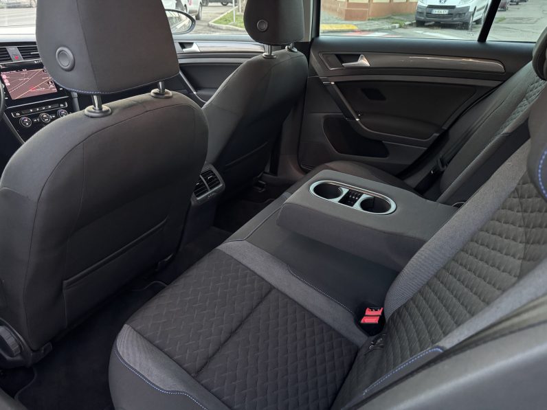 
								VW GOLF 7 / AN 2019 / 1,6 D full									