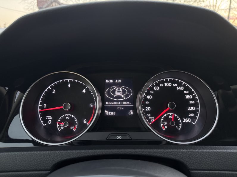 
								VW GOLF 7 / AN 2019 / 1,6 D full									