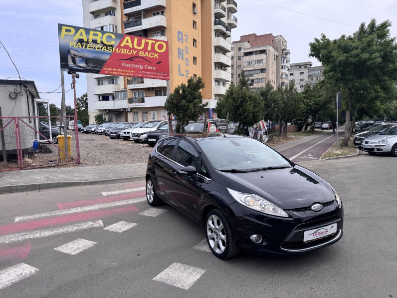
								FORD FIESTA TITANIUM / AN 2009 / 1,6 D full									