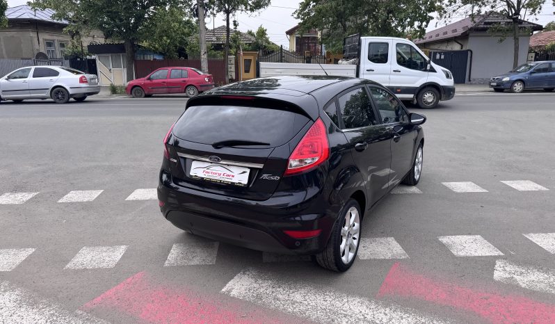 
								FORD FIESTA TITANIUM / AN 2009 / 1,6 D full									