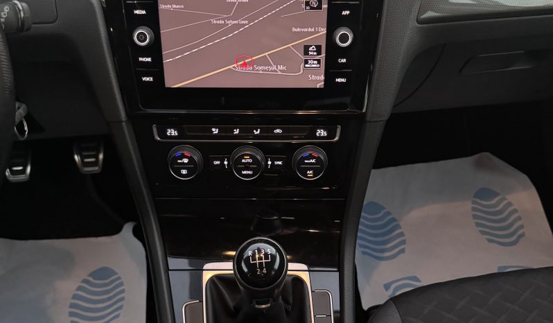
								VW GOLF 7 / AN 2019 / 1,6 D full									