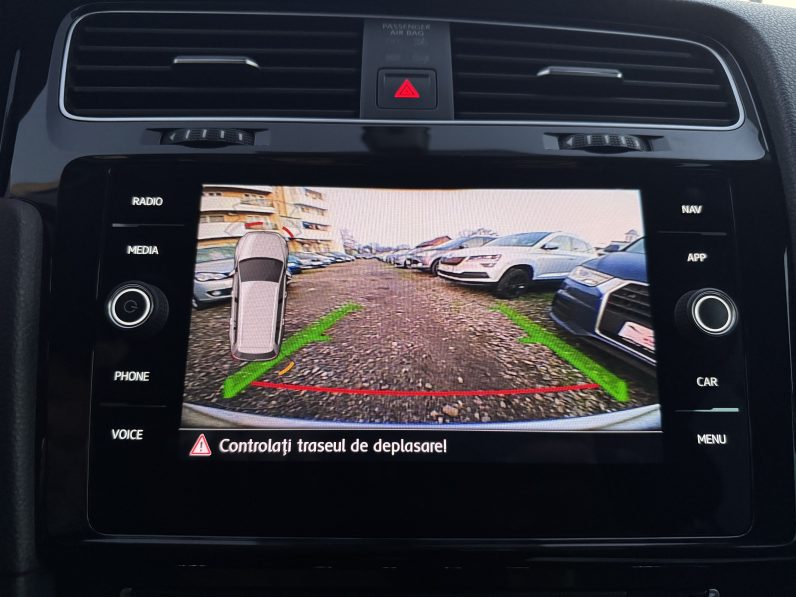 
								VW GOLF 7 / AN 2019 / 1,6 D full									
