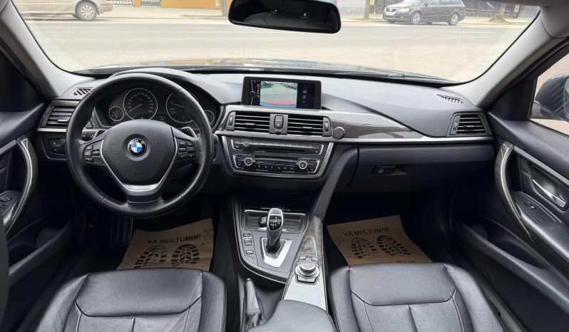 
								BMW Seria 3 / An 2012 / 2,0 D / Cutie automata full									