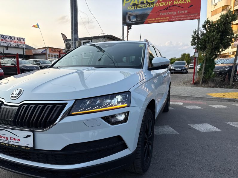 
								SKODA KAROQ / 2020 / AUTOMATĂ / COCKPIT full									