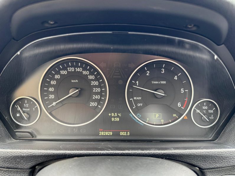 
								BMW Seria 3 / An 2012 / 2,0 D / Cutie automata full									