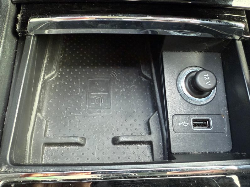 
								SKODA KAROQ / 2020 / AUTOMATĂ / COCKPIT full									