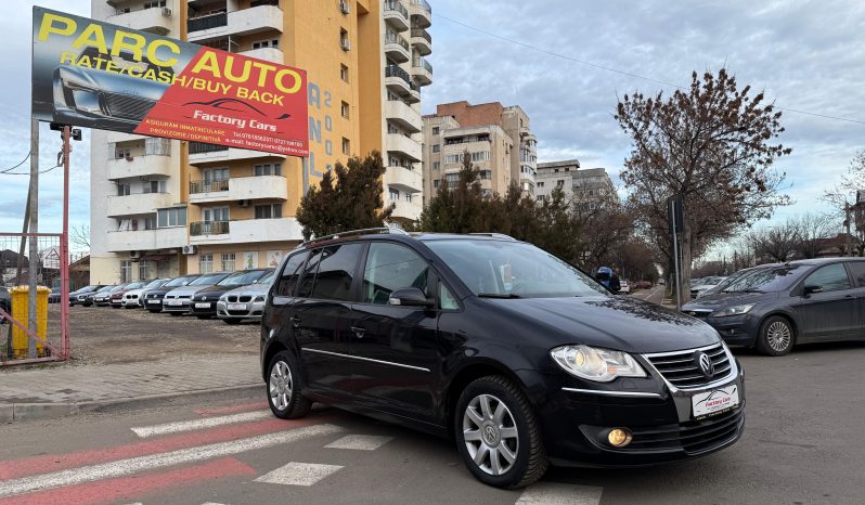 
								VW TOURAN / AN 2009 / BENZINĂ 7 LOCURI full									