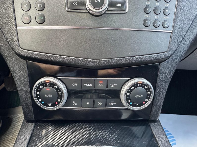 
								MERCEDES BENZ C-CLASS full									