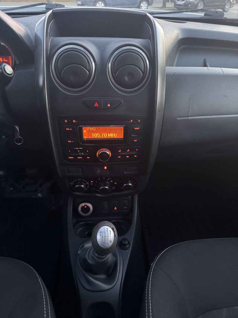 
								Dacia Duster / 2014 / 4×4 / 1,5 D full									