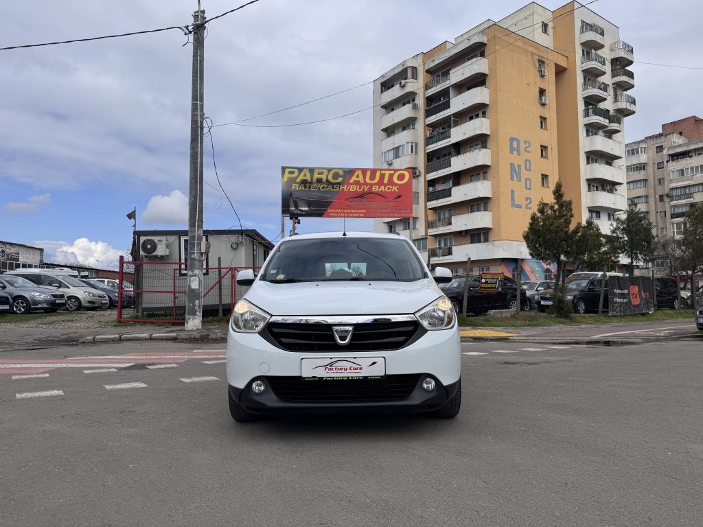 DACIA LODGY/ AN 2012 \1,5 D / EURO 5 / 7 LOCURI