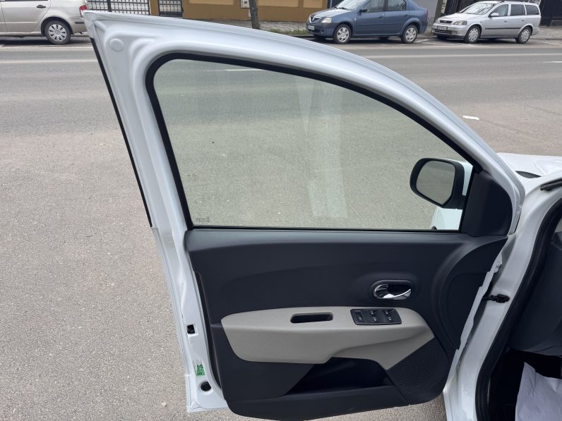 
								DACIA LODGY/ AN 2012 \1,5 D / EURO 5 / 7 LOCURI full									