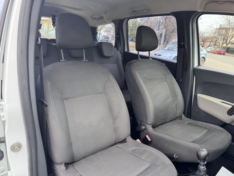 
								DACIA LODGY/ AN 2012 \1,5 D / EURO 5 / 7 LOCURI full									