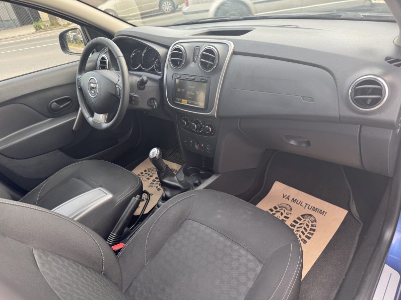 
								DACIA LOGAN / AN 2014 / 1,5 D / EURO 5 / full									