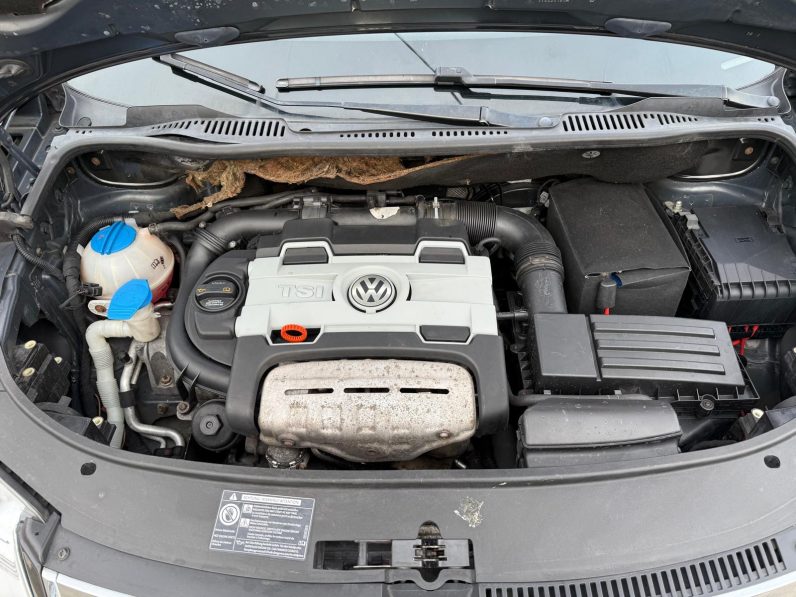 
								VW TOURAN / AN 2009 / BENZINĂ 7 LOCURI full									