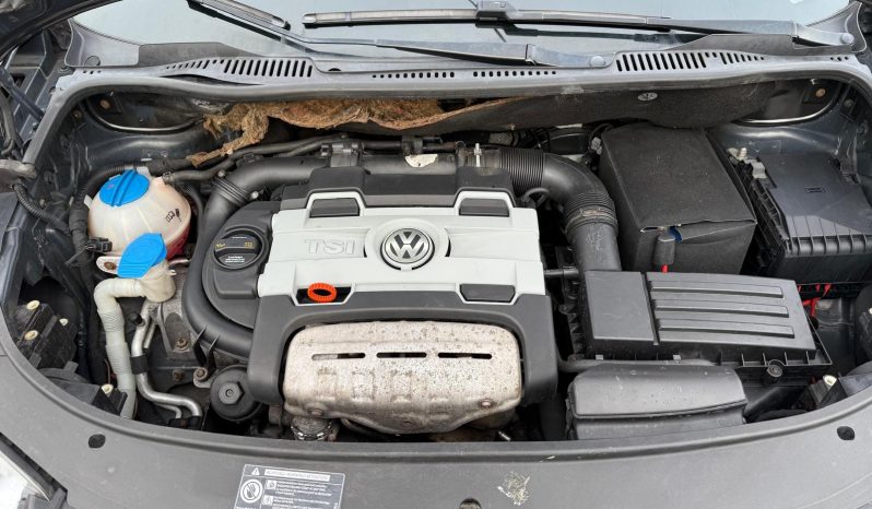
								VW TOURAN / AN 2009 / BENZINĂ 7 LOCURI full									