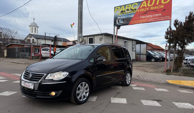
								VW TOURAN / AN 2009 / BENZINĂ 7 LOCURI full									