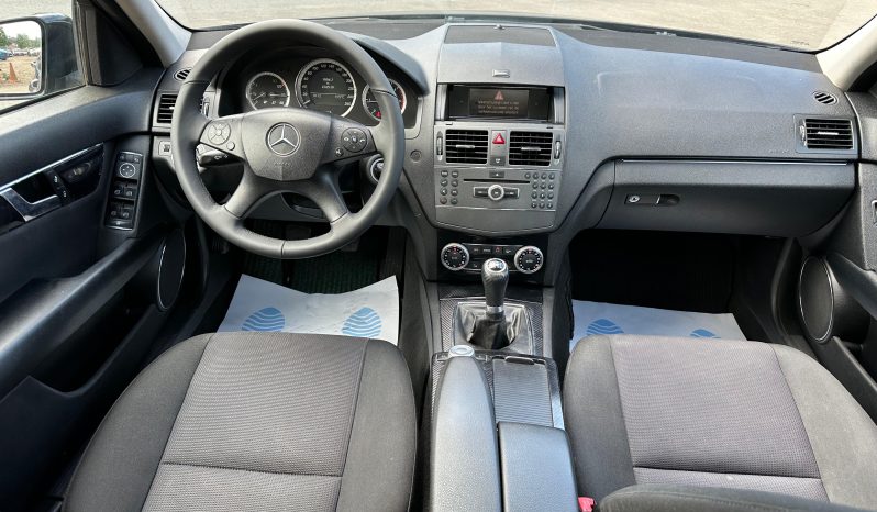 
								MERCEDES BENZ C-CLASS full									