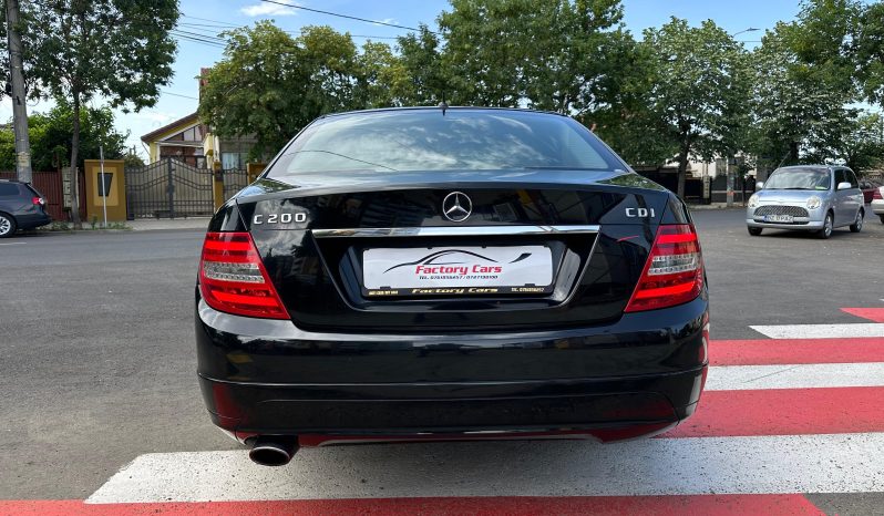 
								MERCEDES BENZ C-CLASS full									