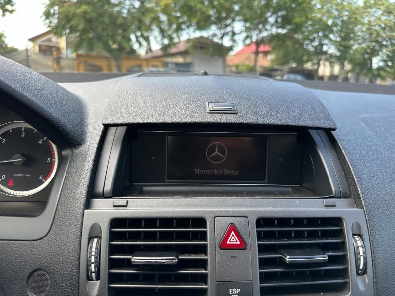 
								MERCEDES BENZ C-CLASS full									
